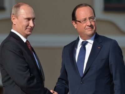Владимир Путин и Франсуа Олланд. ( фото: rian.com.ua)