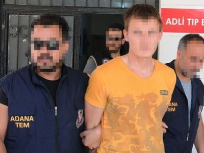 Задержание россиянина Рената Бакиева в Турции. Фото: haberturk.com Задержание россиянина Рената Бакиева в Турции. Фото: haberturk.com